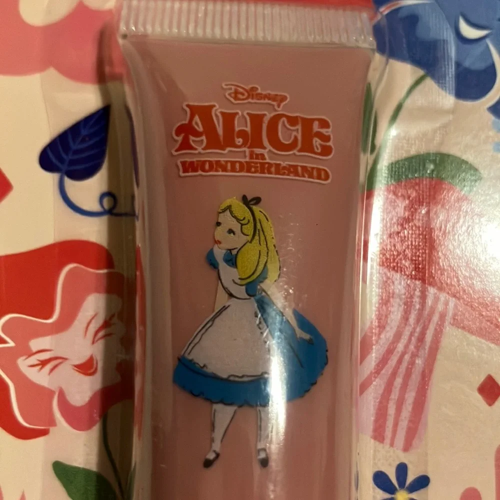 Disney Alice in Wonderland Lip Gloss‎ Trio